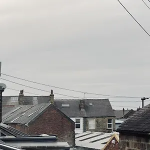 https://the-cottage-cosy-1-bedroom-central-location.yorkshirehotels.net